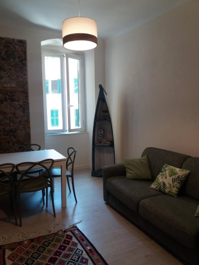 Casa Patella Lägenhet San Terenzo Exteriör bild